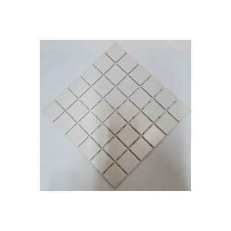 MALLA 30X30 CRISTAL BARRAS BLANCA M022*